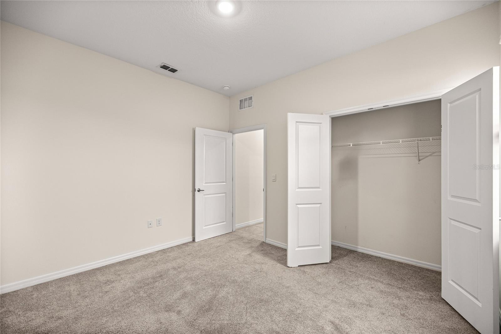 Image 26 of 49 For 4701 51st Terrace Road