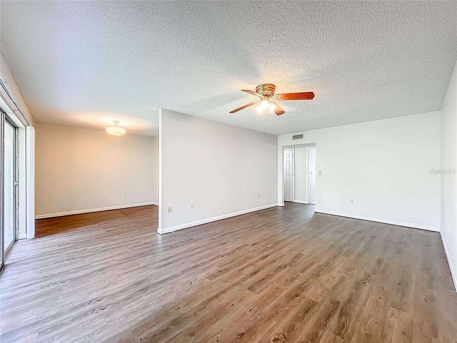 Image 21 of 42 For 4409 Semoran Boulevard 3