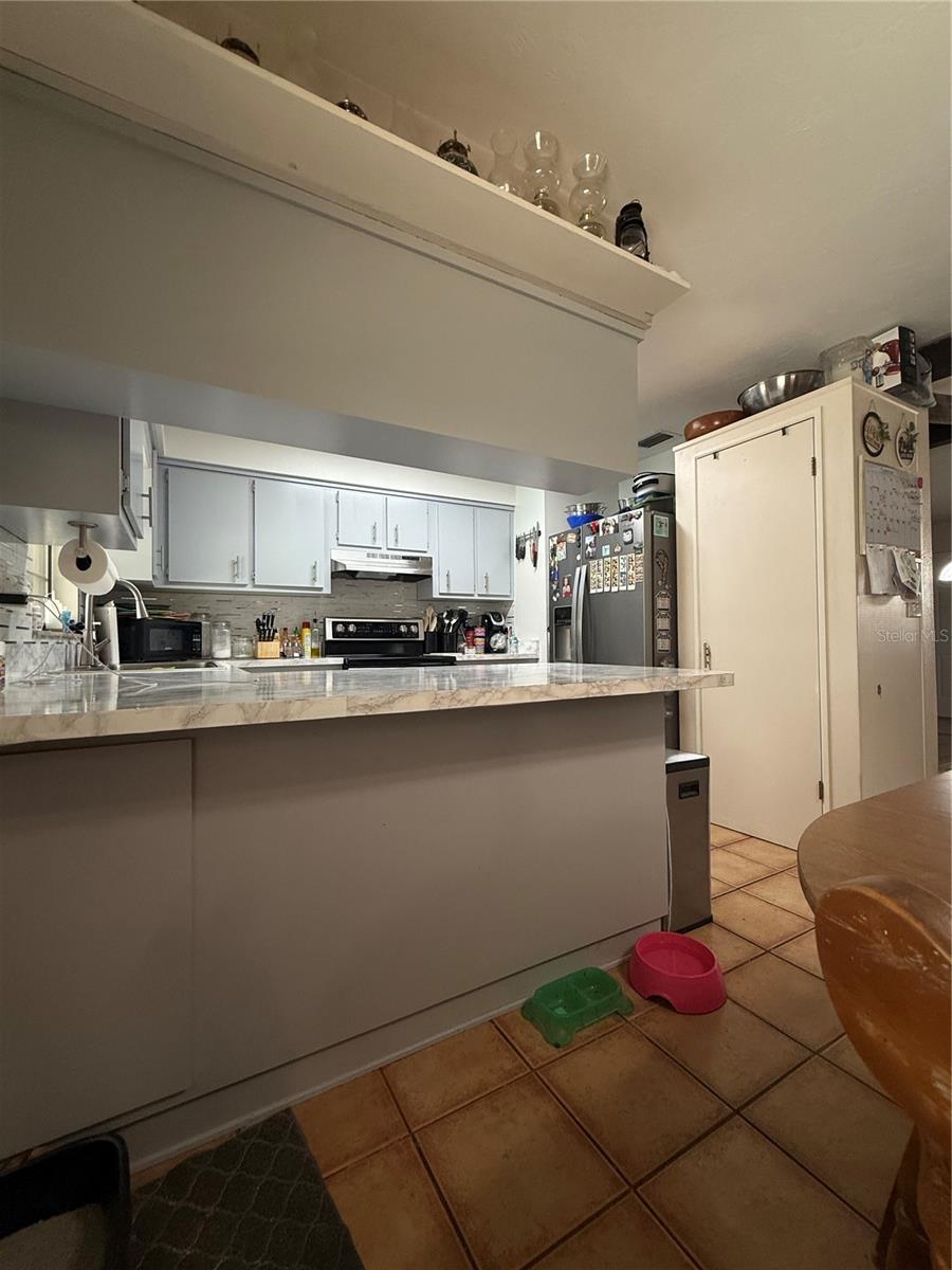 Image 14 of 28 For 6940 52nd Street