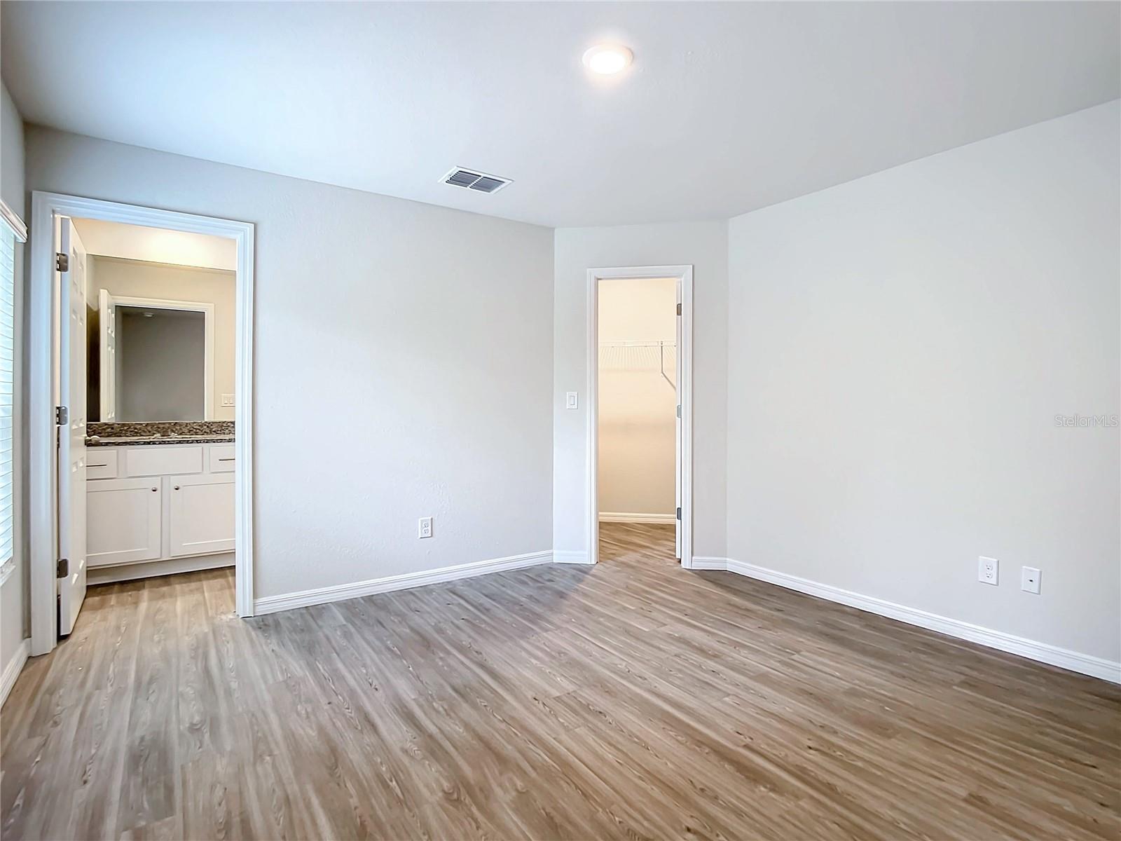 Image 14 of 18 For 2092 Hilton Street