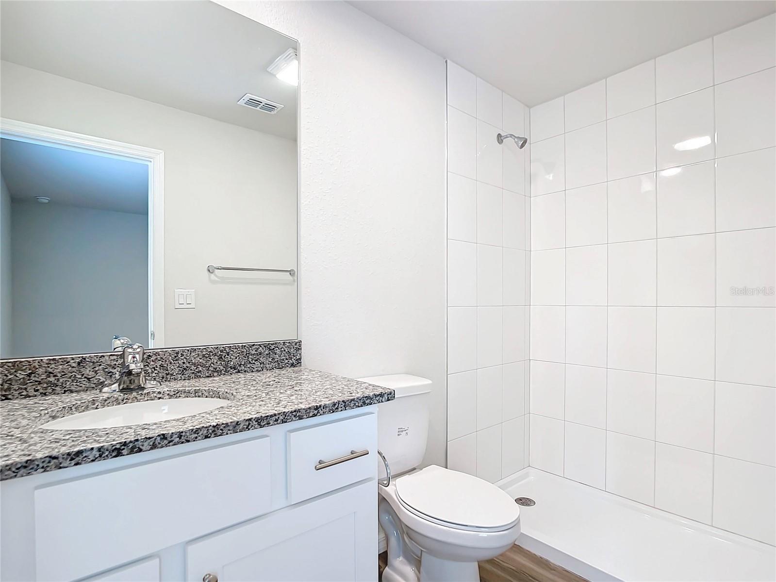 Image 16 of 18 For 2104 Fernwood Street