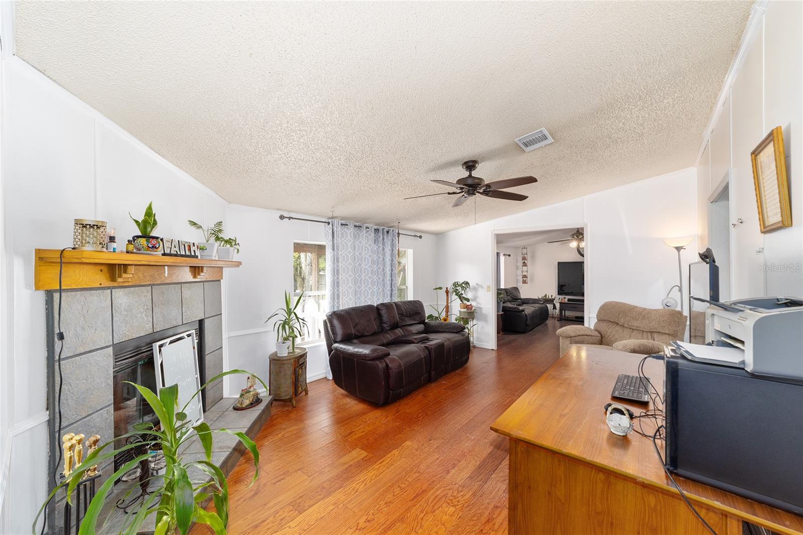 Image 24 of 52 For 20490 27th Street