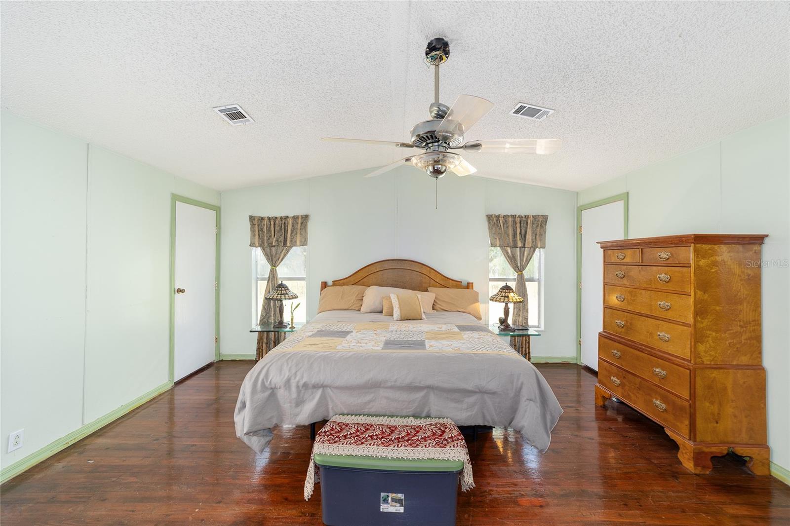 Image 26 of 52 For 20490 27th Street