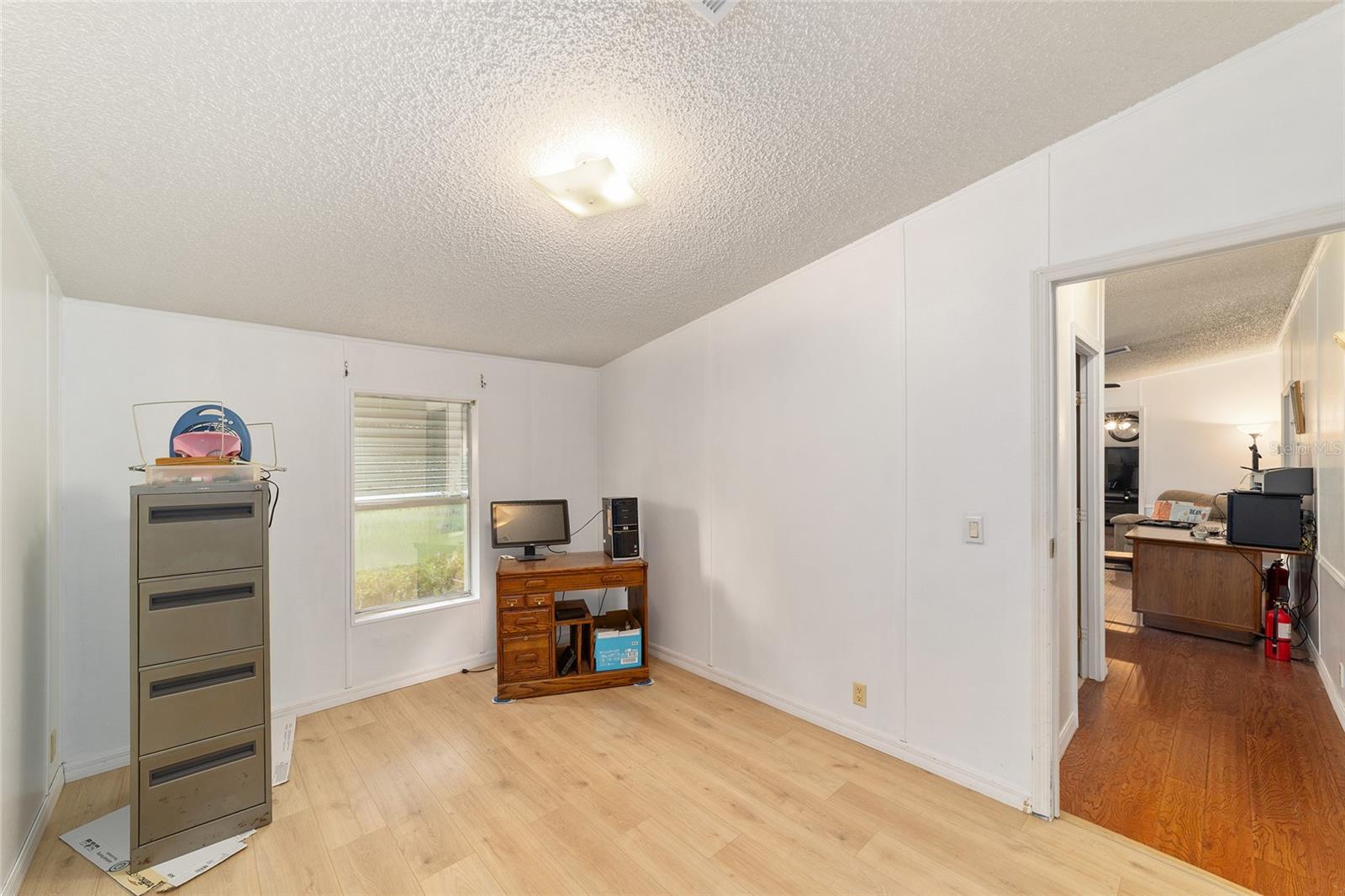 Image 35 of 52 For 20490 27th Street