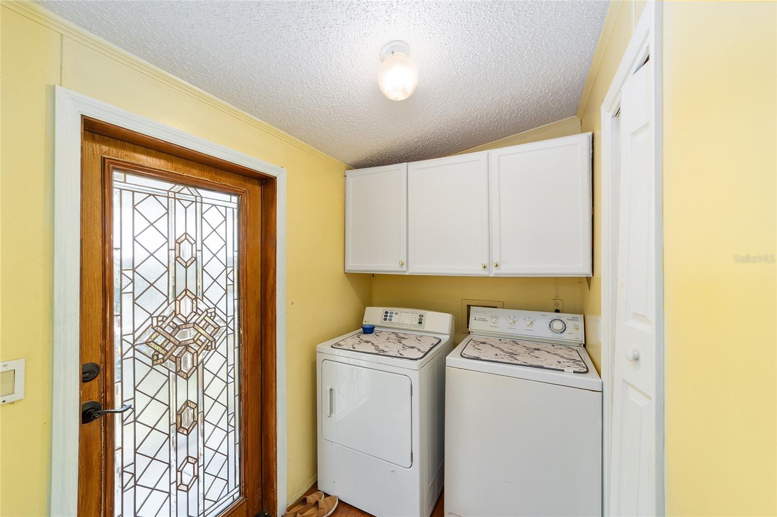 Image 36 of 52 For 20490 27th Street