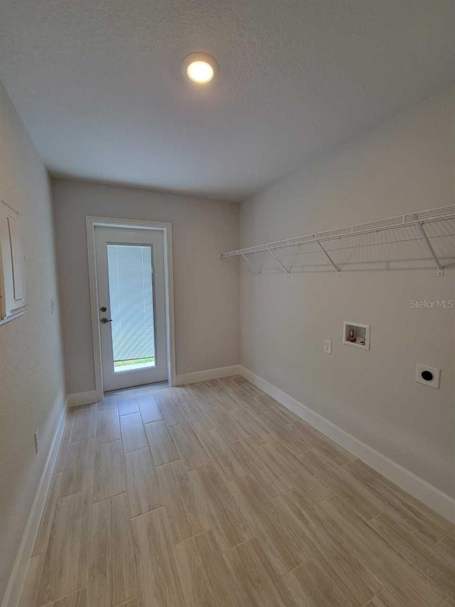Image 9 of 17 For 7869 125th Court Road