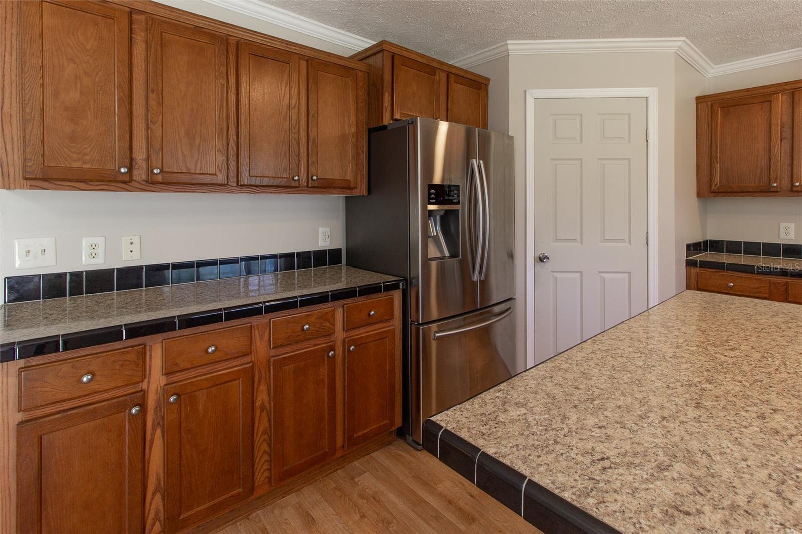 Image 13 of 69 For 5604 Park Ridge Way