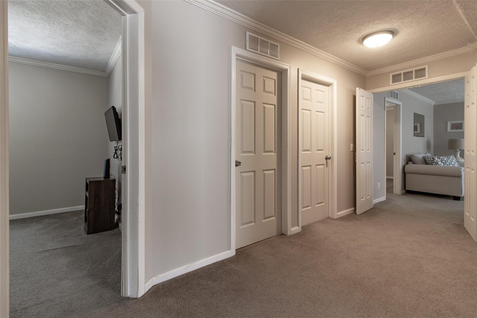 Image 29 of 69 For 5604 Park Ridge Way