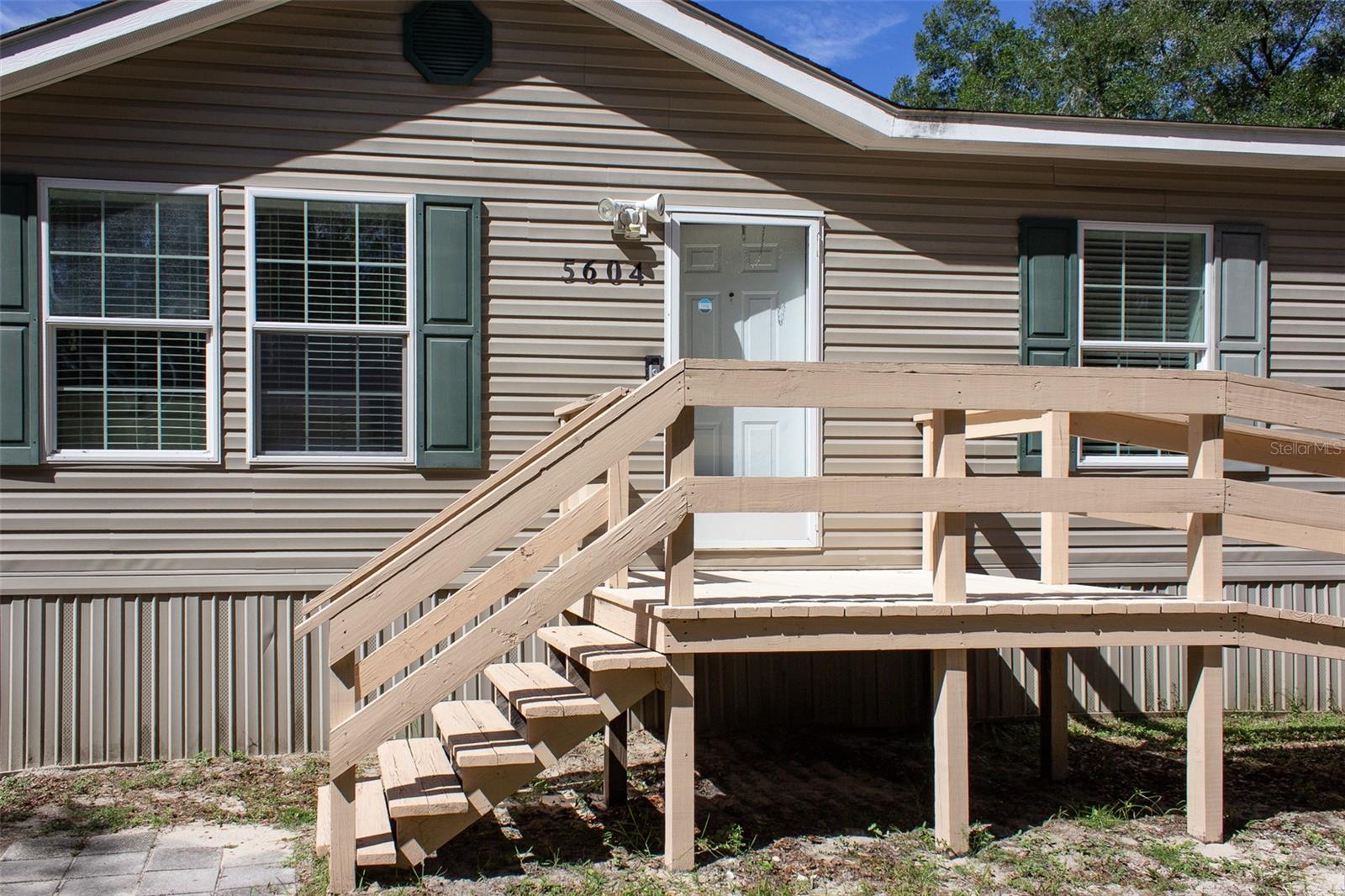 Image 3 of 69 For 5604 Park Ridge Way