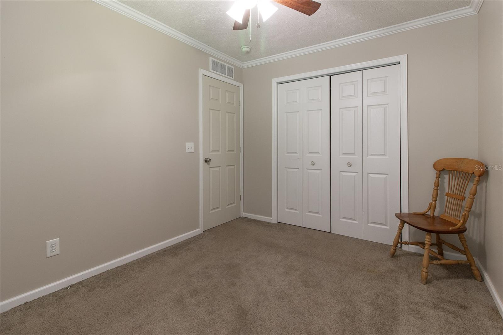 Image 37 of 69 For 5604 Park Ridge Way