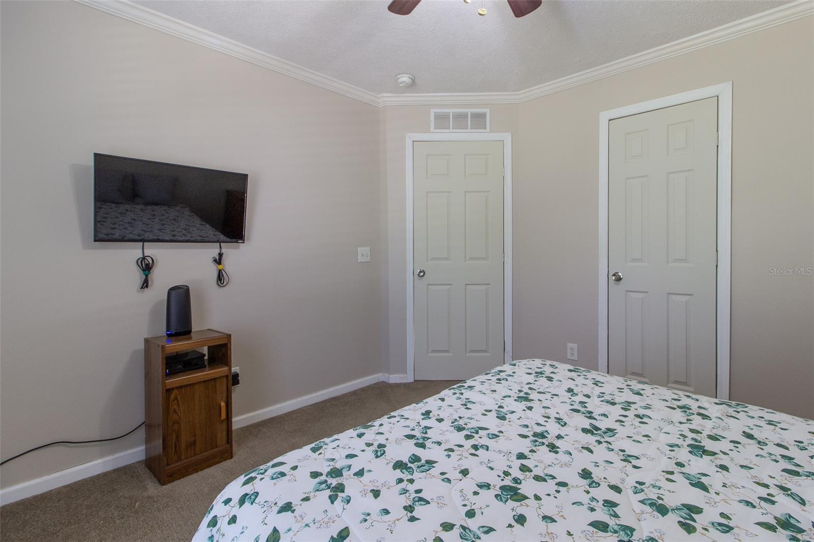 Image 40 of 69 For 5604 Park Ridge Way