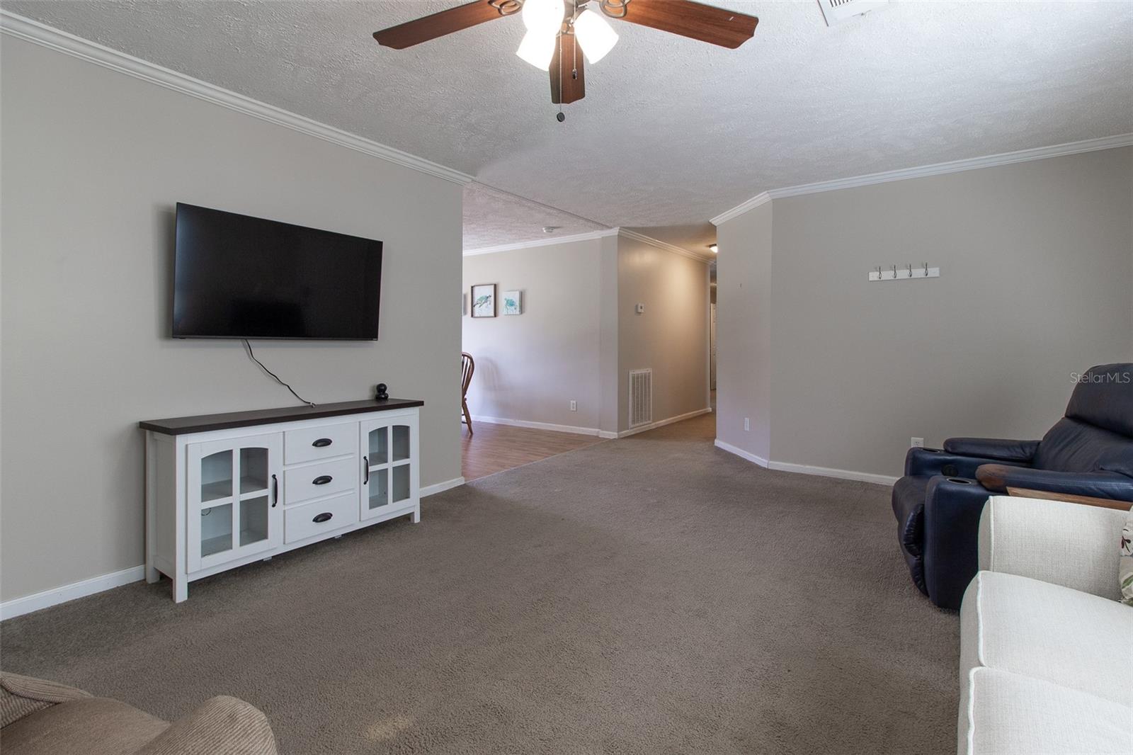 Image 8 of 69 For 5604 Park Ridge Way