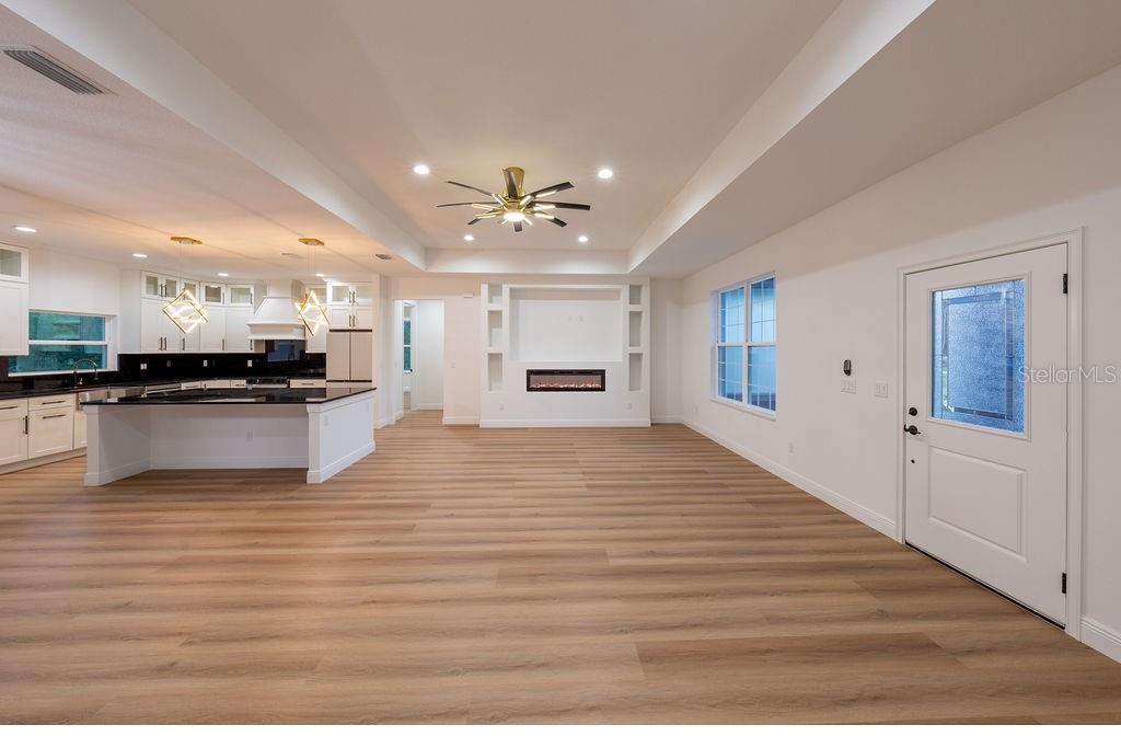 Image 15 of 54 For 9229 125th Court Road