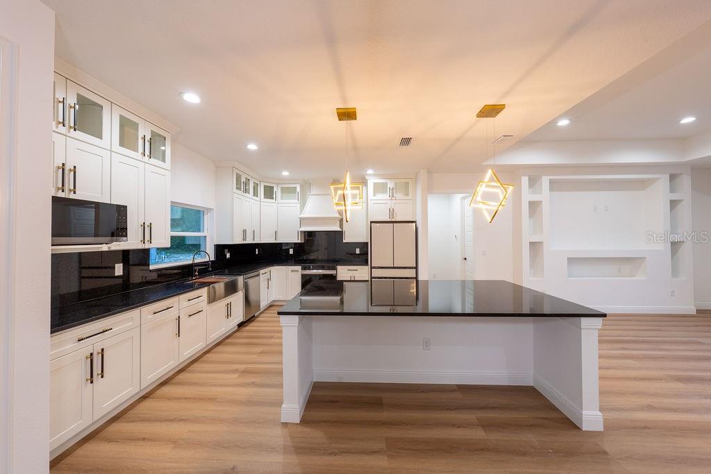 Image 3 of 54 For 9229 125th Court Road