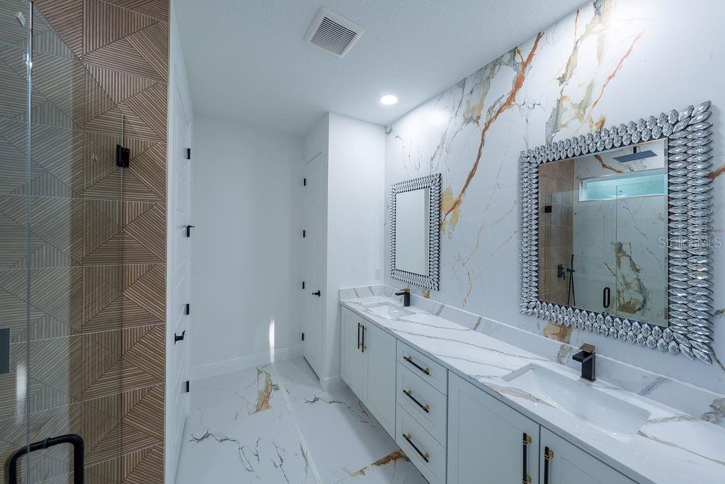 Image 35 of 54 For 9229 125th Court Road