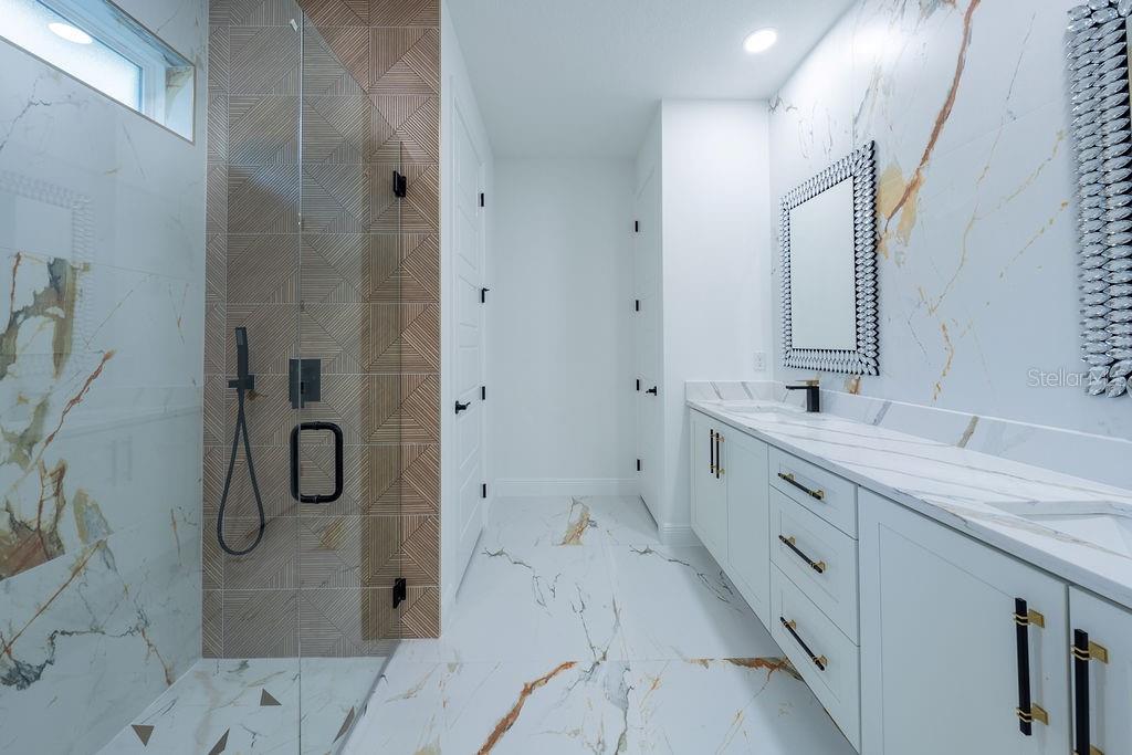 Image 5 of 54 For 9229 125th Court Road