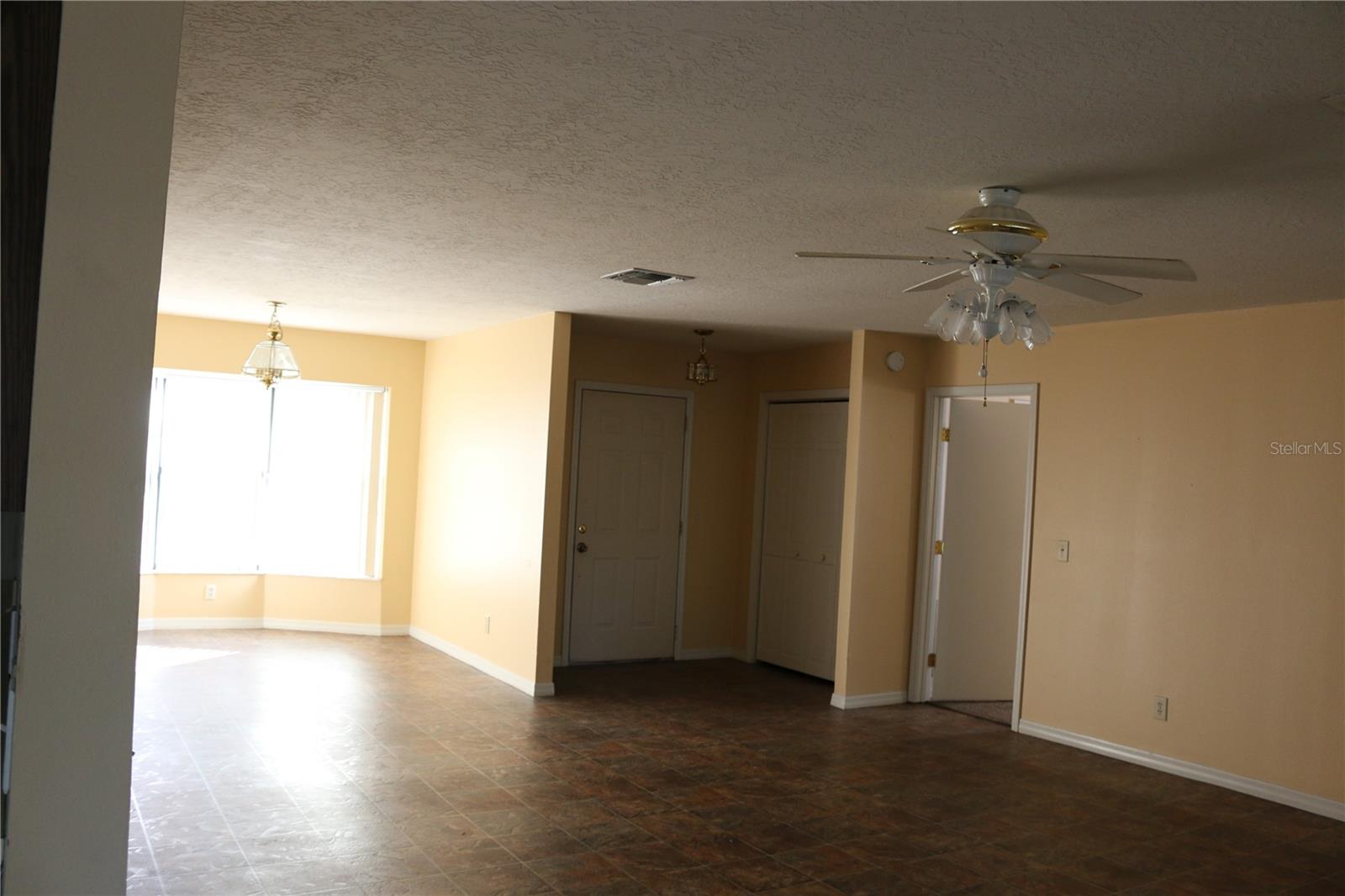 Image 7 of 10 For 9231 197th Circle