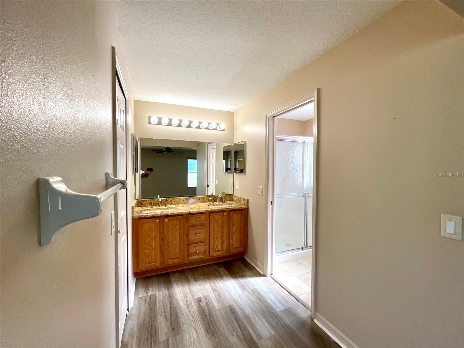 Image 21 of 45 For 1706 156th Lane