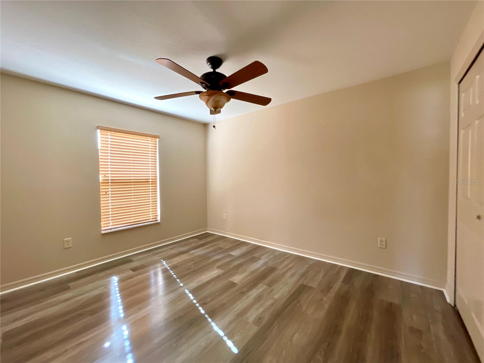 Image 25 of 45 For 1706 156th Lane