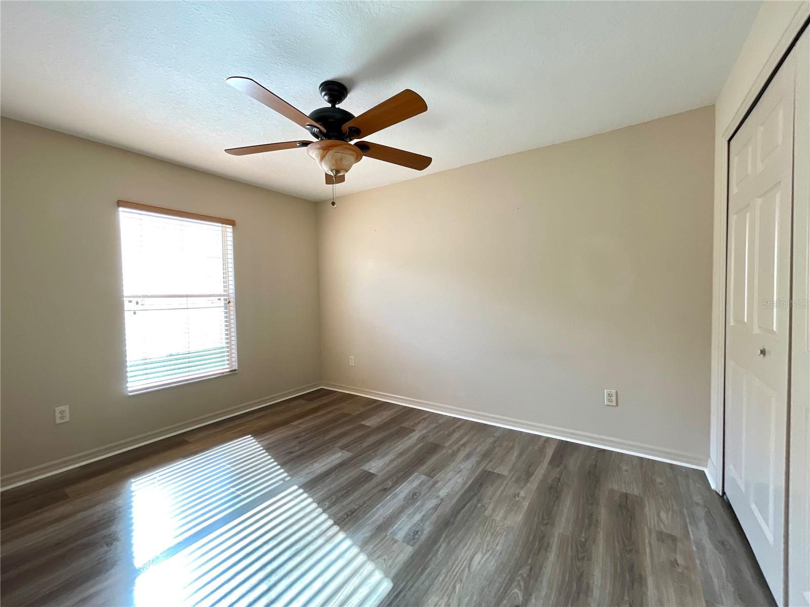 Image 26 of 45 For 1706 156th Lane