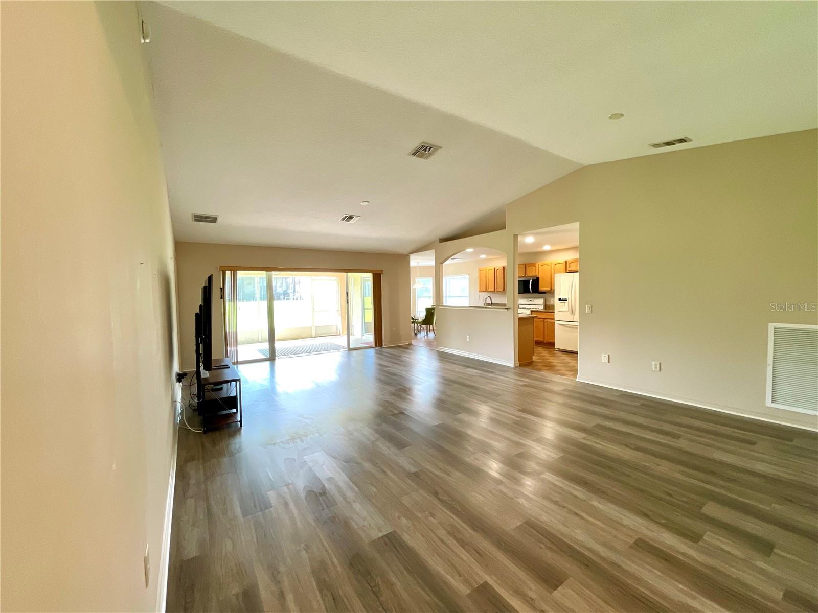 Image 8 of 45 For 1706 156th Lane