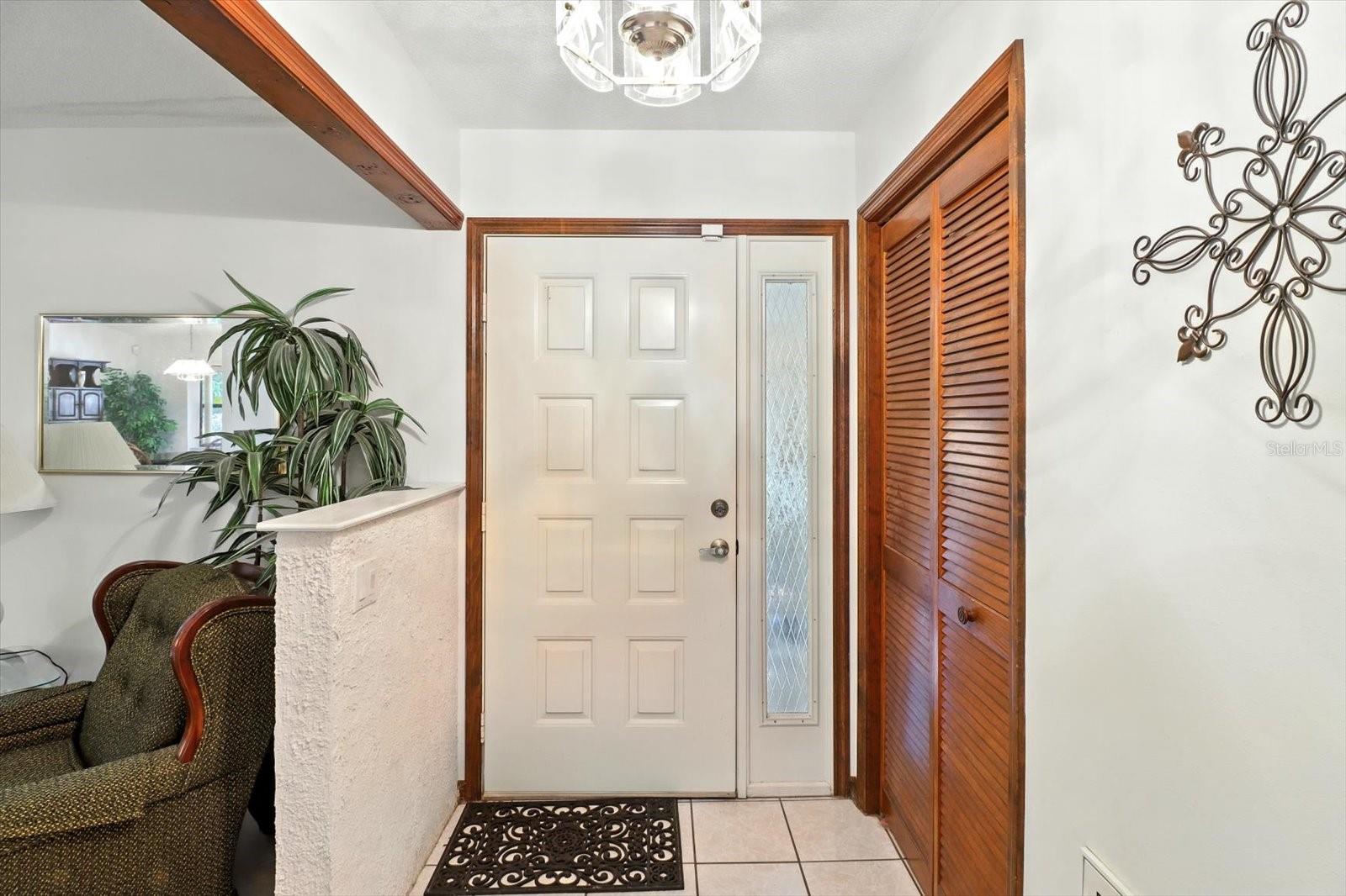 Image 9 of 36 For 1215 Pearson Street