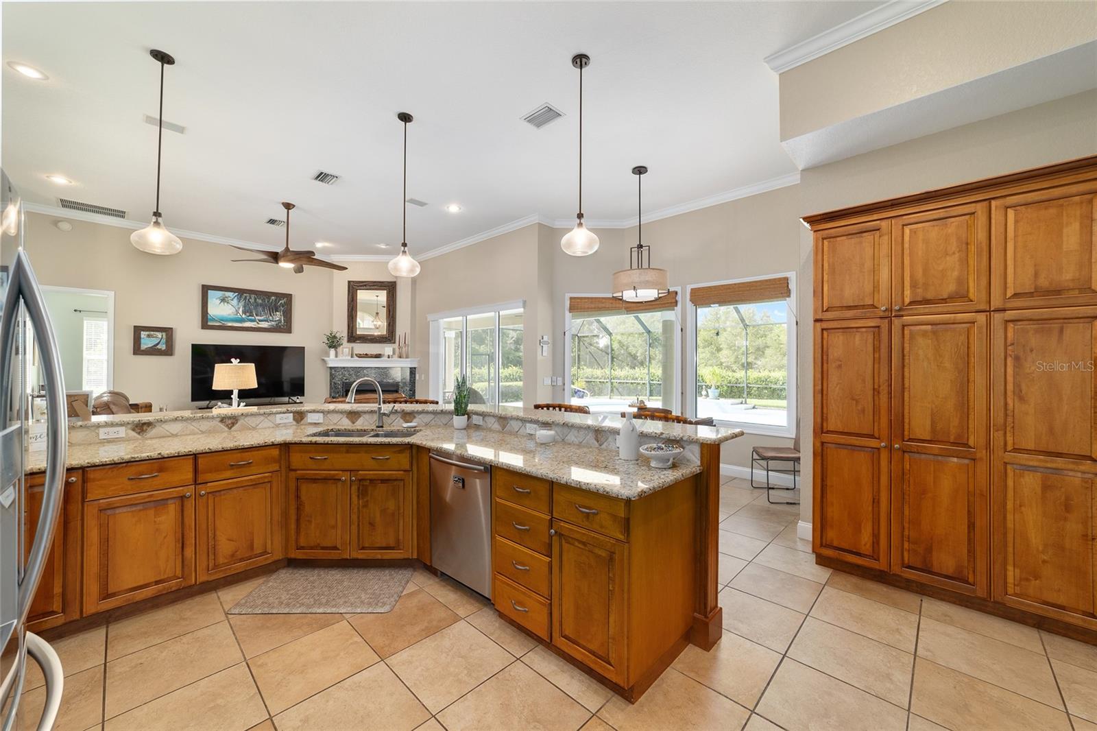Image 23 of 73 For 5020 40th Street