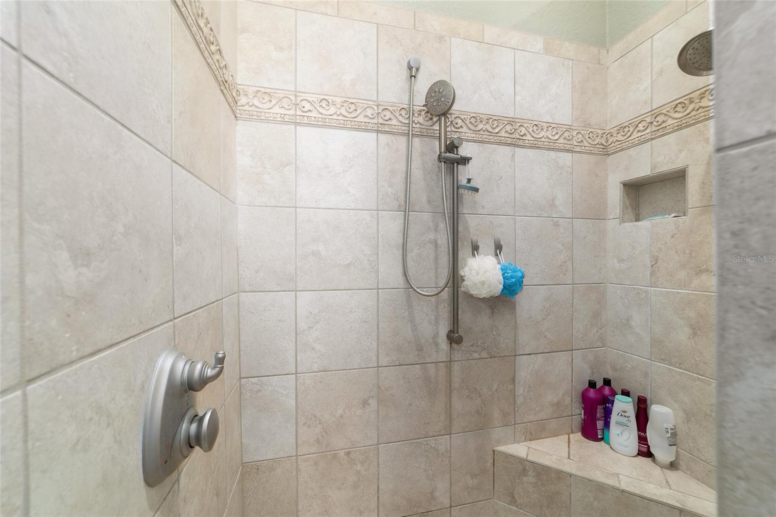 Image 41 of 73 For 5020 40th Street