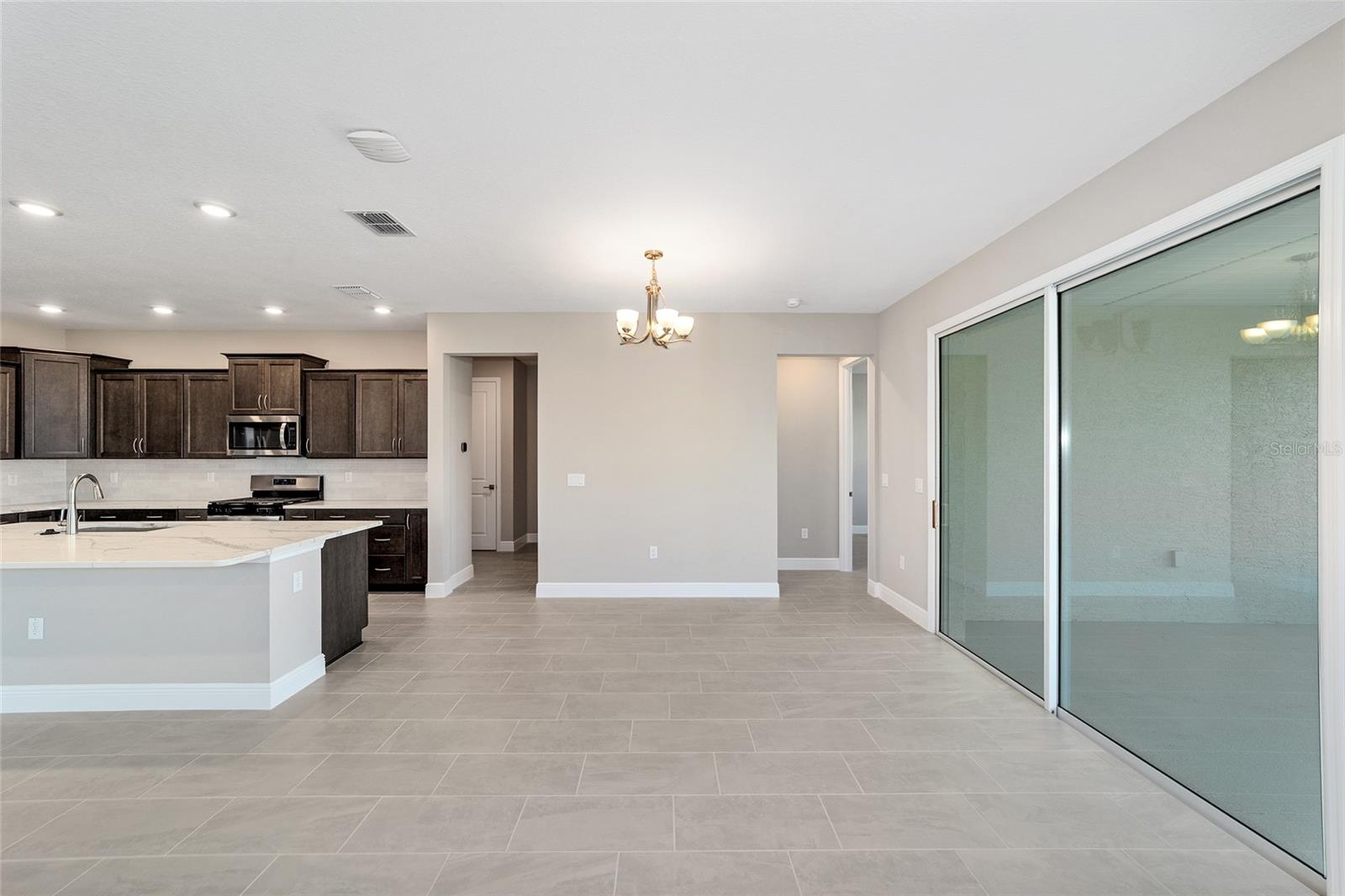 Image 15 of 37 For 10308 105th Court