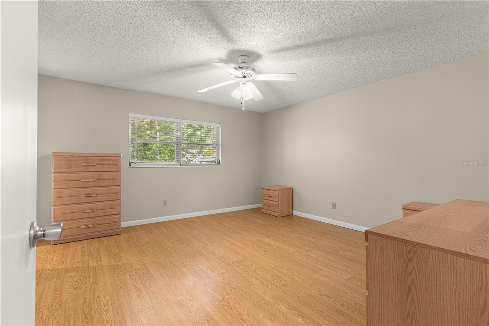 Image 15 of 30 For 8707 88th Court Road B