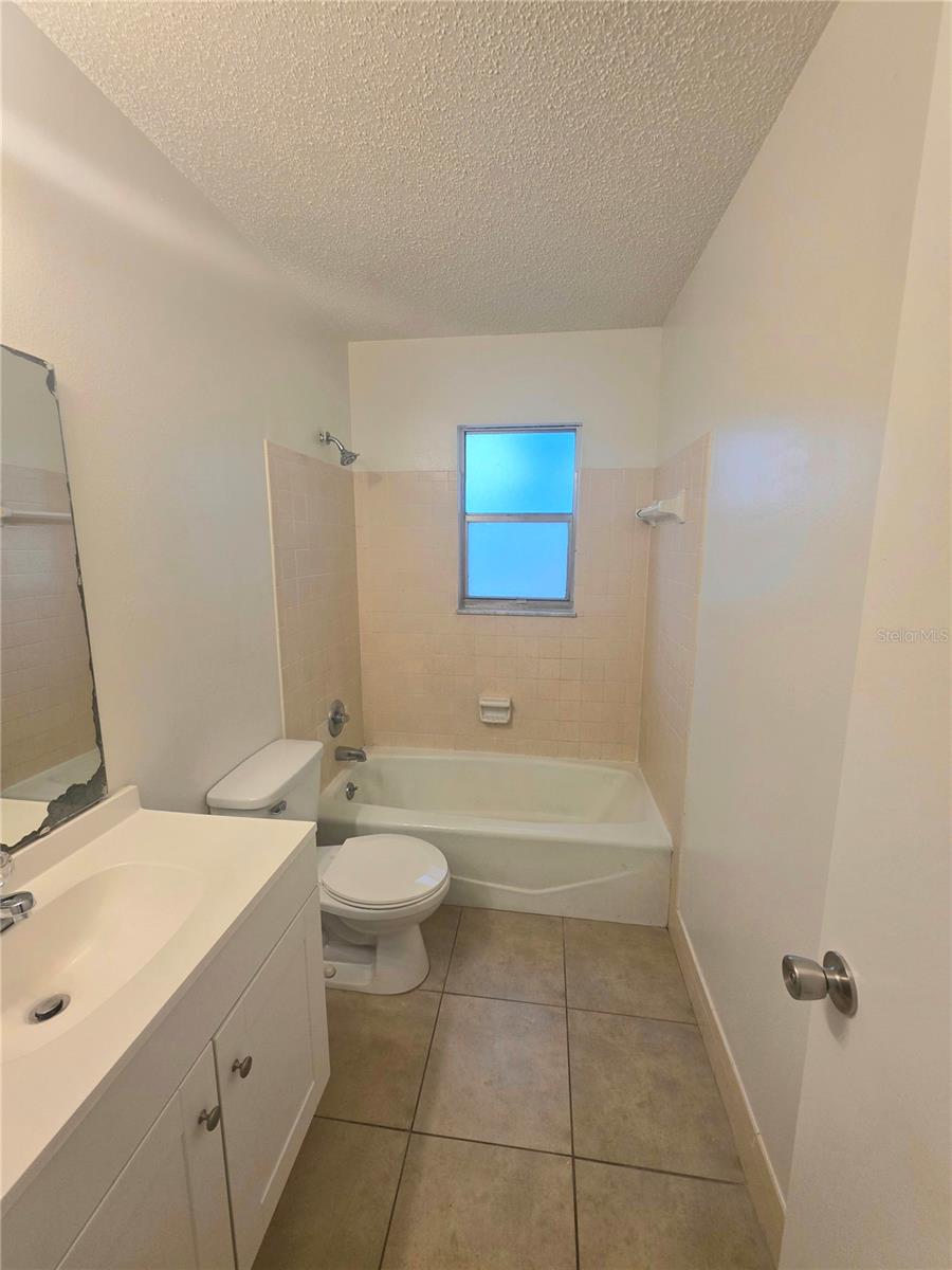 Image 10 of 12 For 728 Bahia Circle