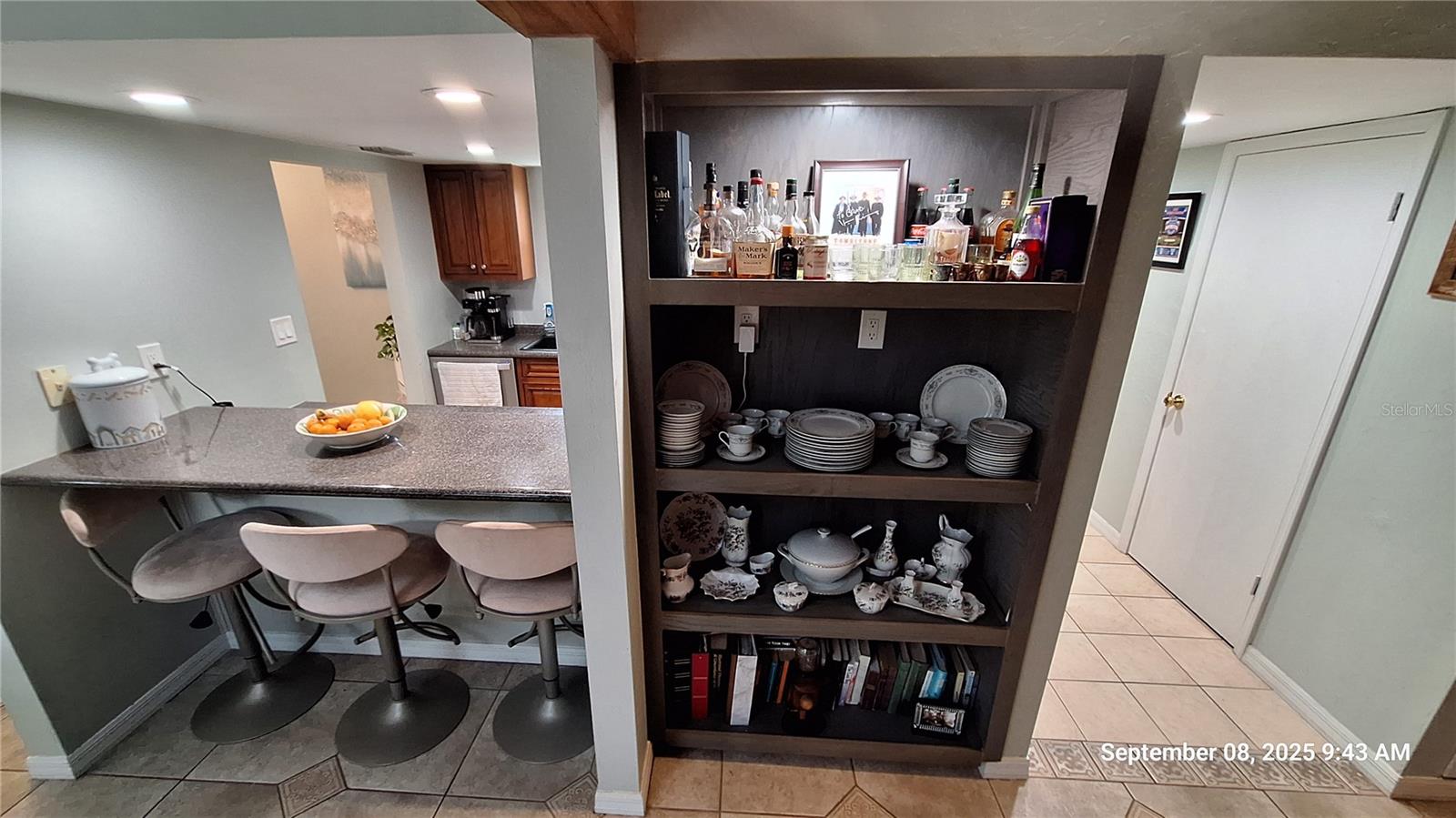 Image 11 of 89 For 2380 38th Street