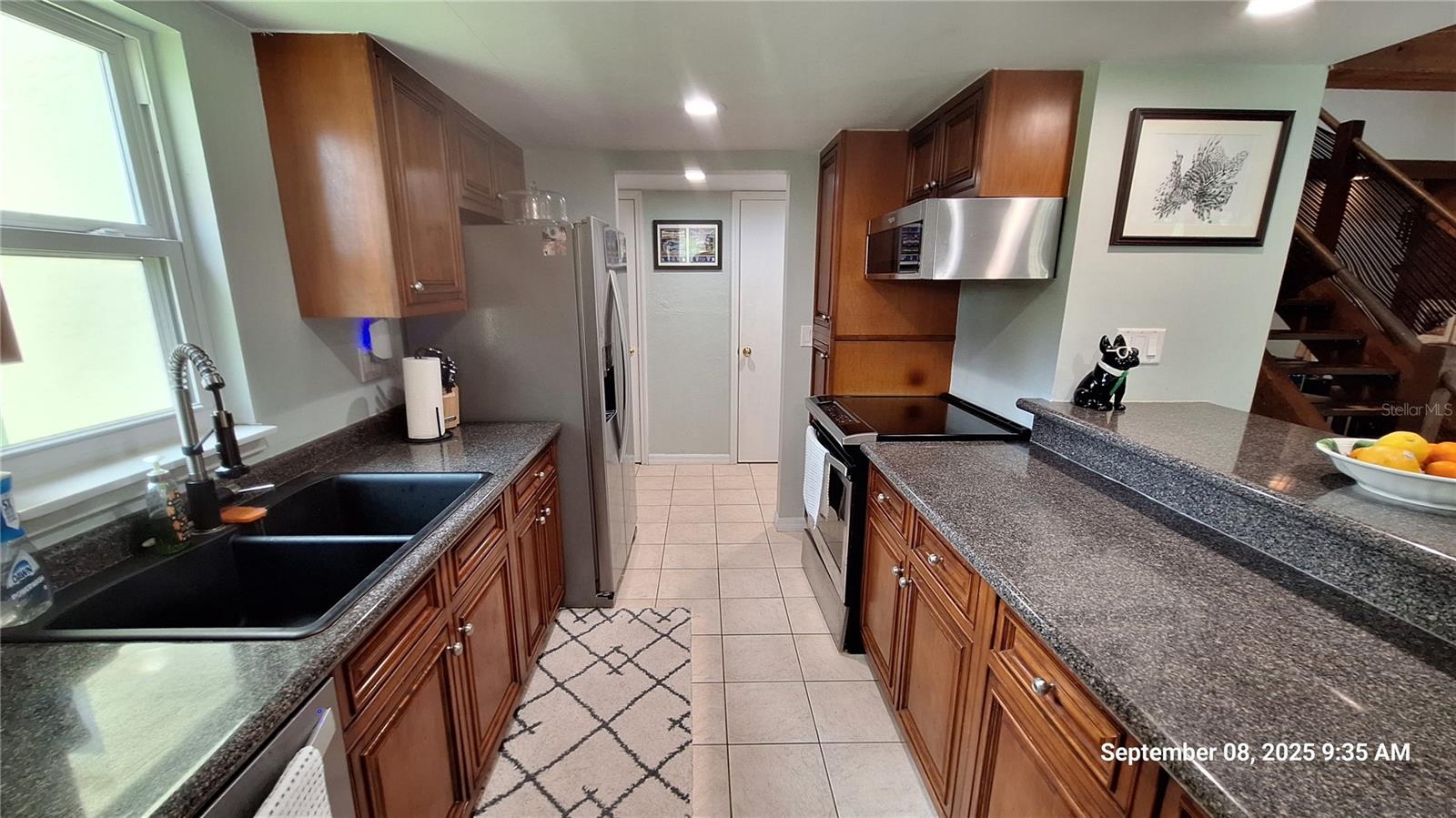 Image 18 of 89 For 2380 38th Street