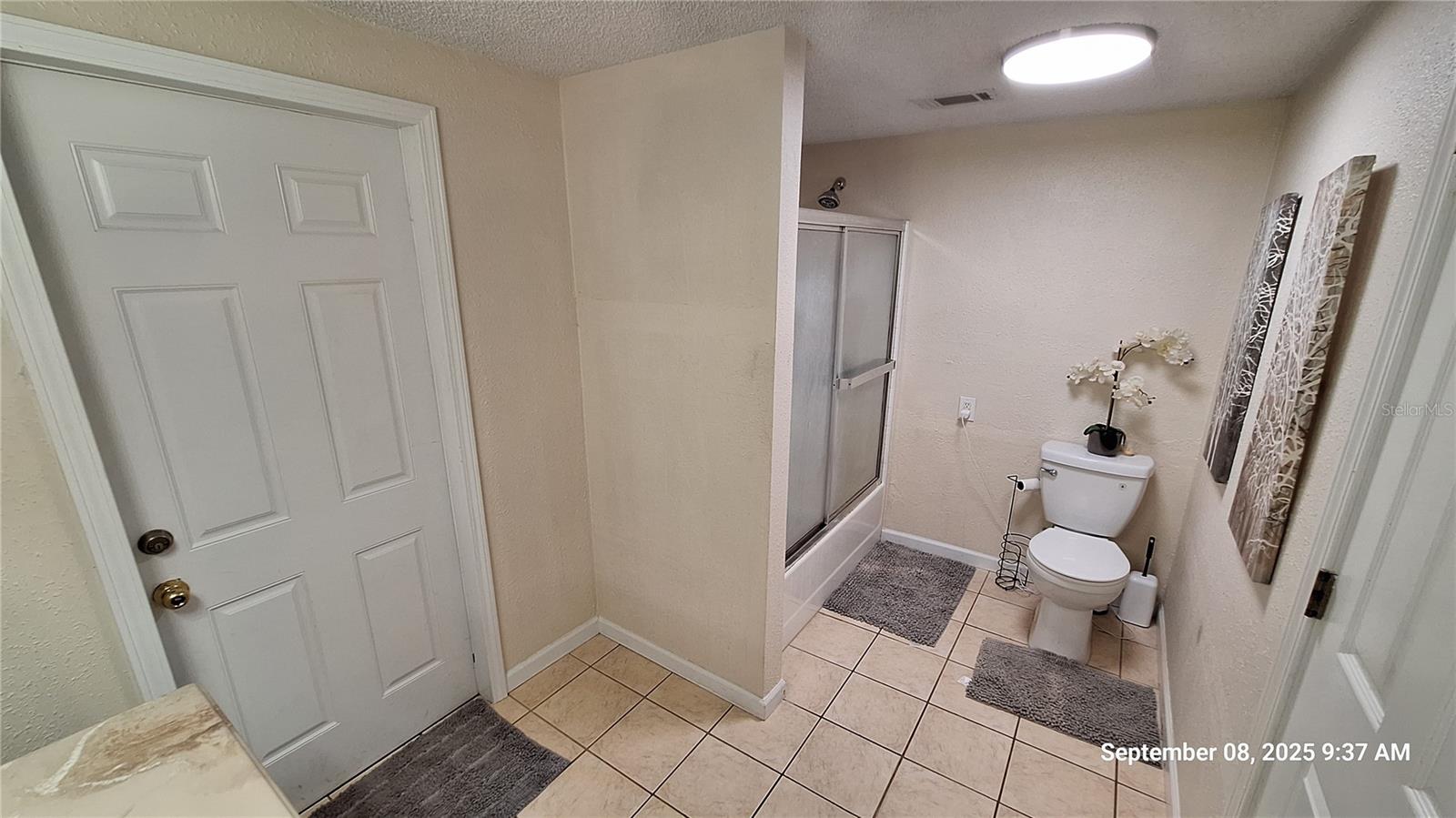 Image 19 of 89 For 2380 38th Street