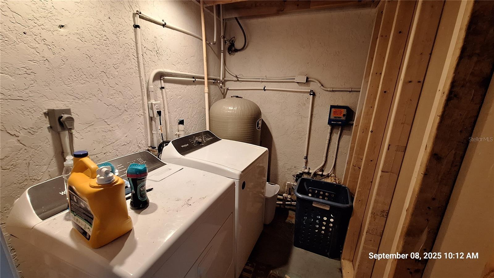 Image 68 of 89 For 2380 38th Street