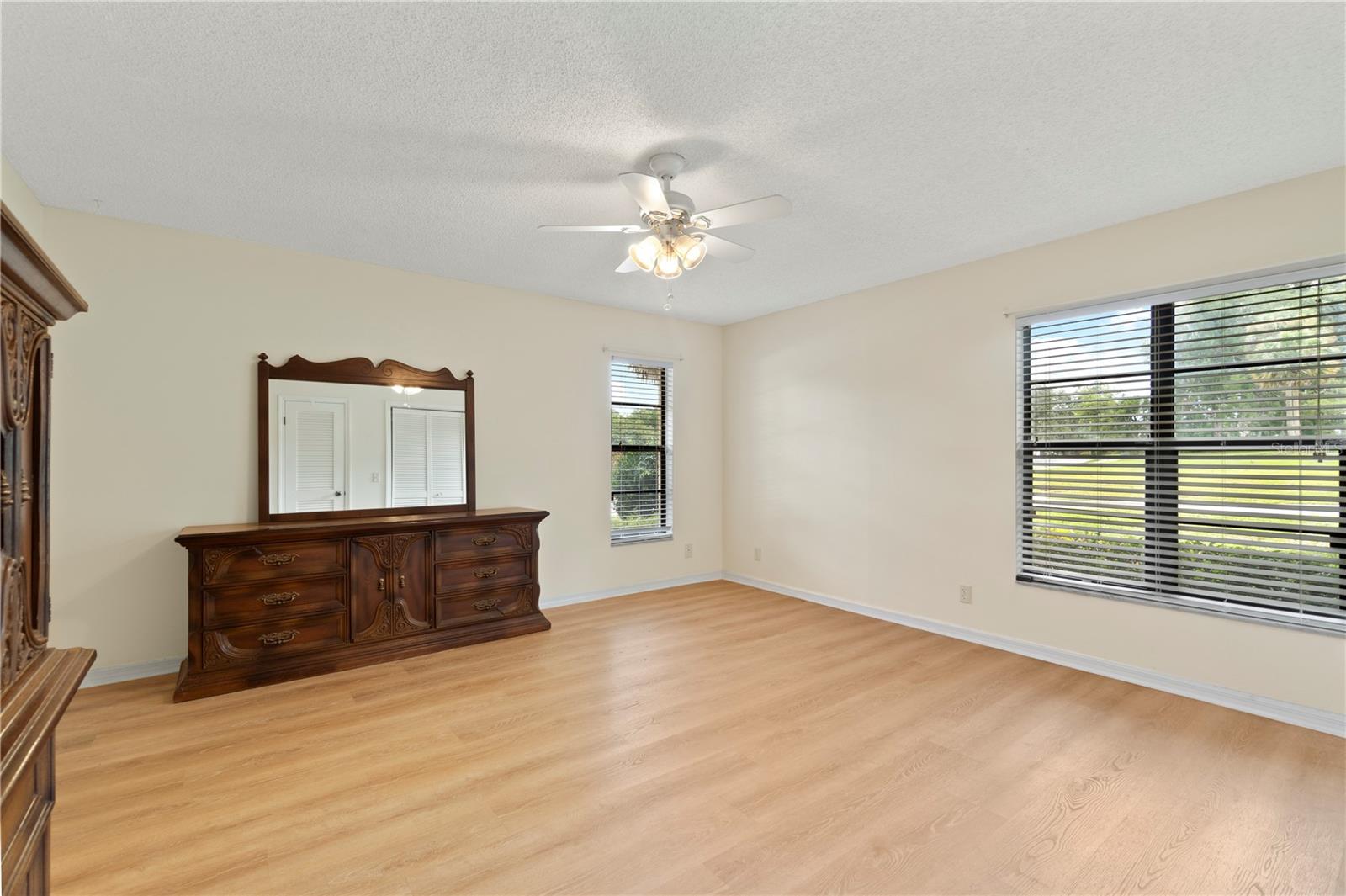 Image 13 of 41 For 230 45th Terrace