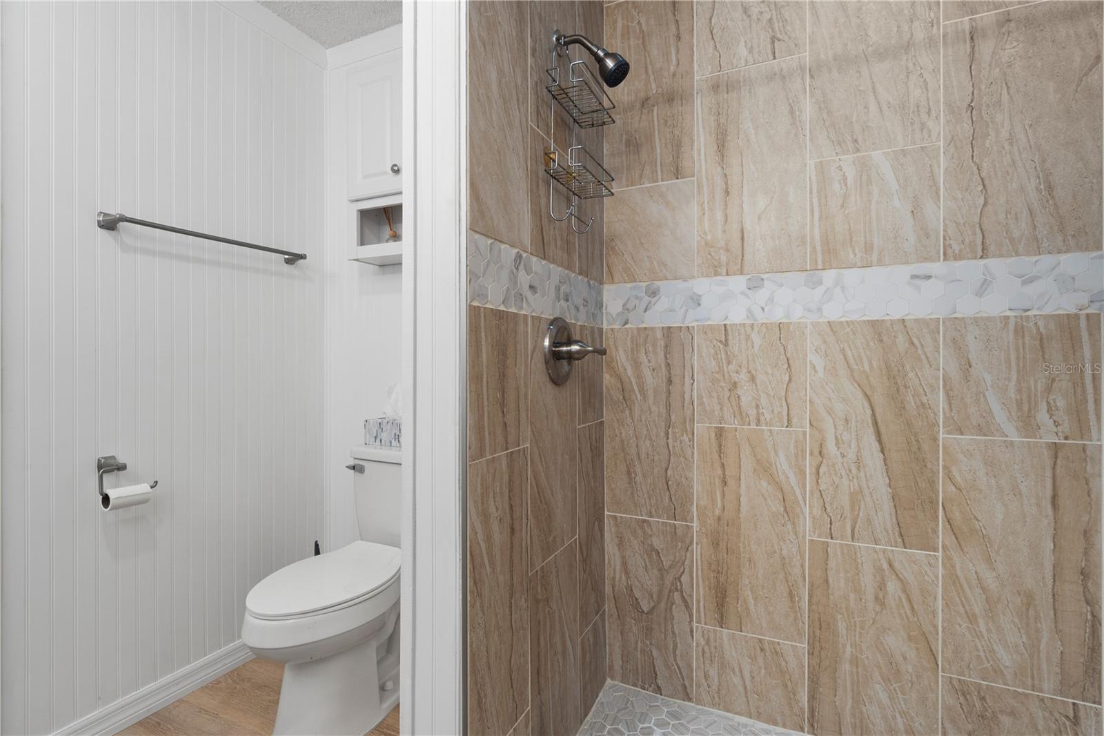 Image 22 of 41 For 230 45th Terrace