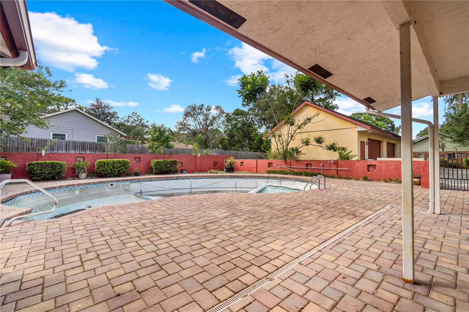 Image 37 of 41 For 230 45th Terrace