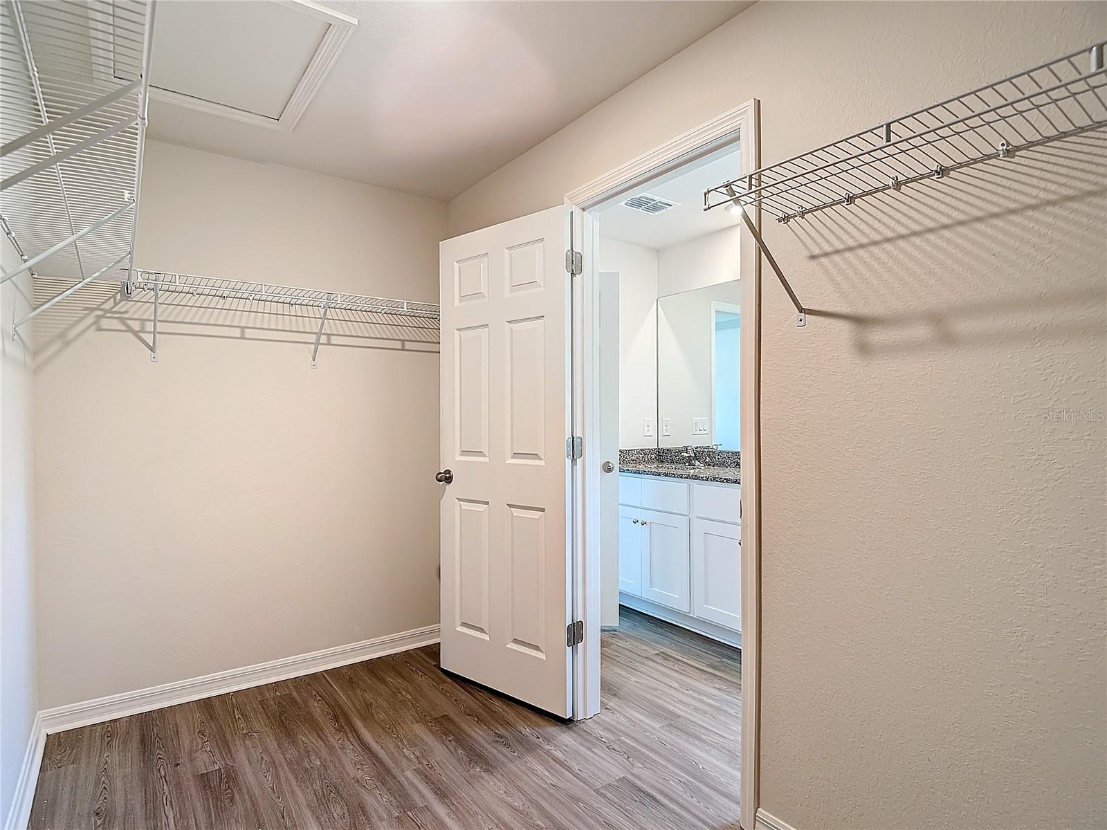 Image 25 of 34 For 22 Tropicana Parkway W