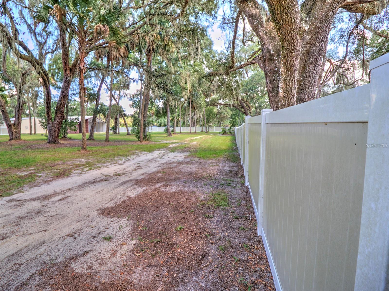 Image 43 of 56 For 14271 47th Avenue