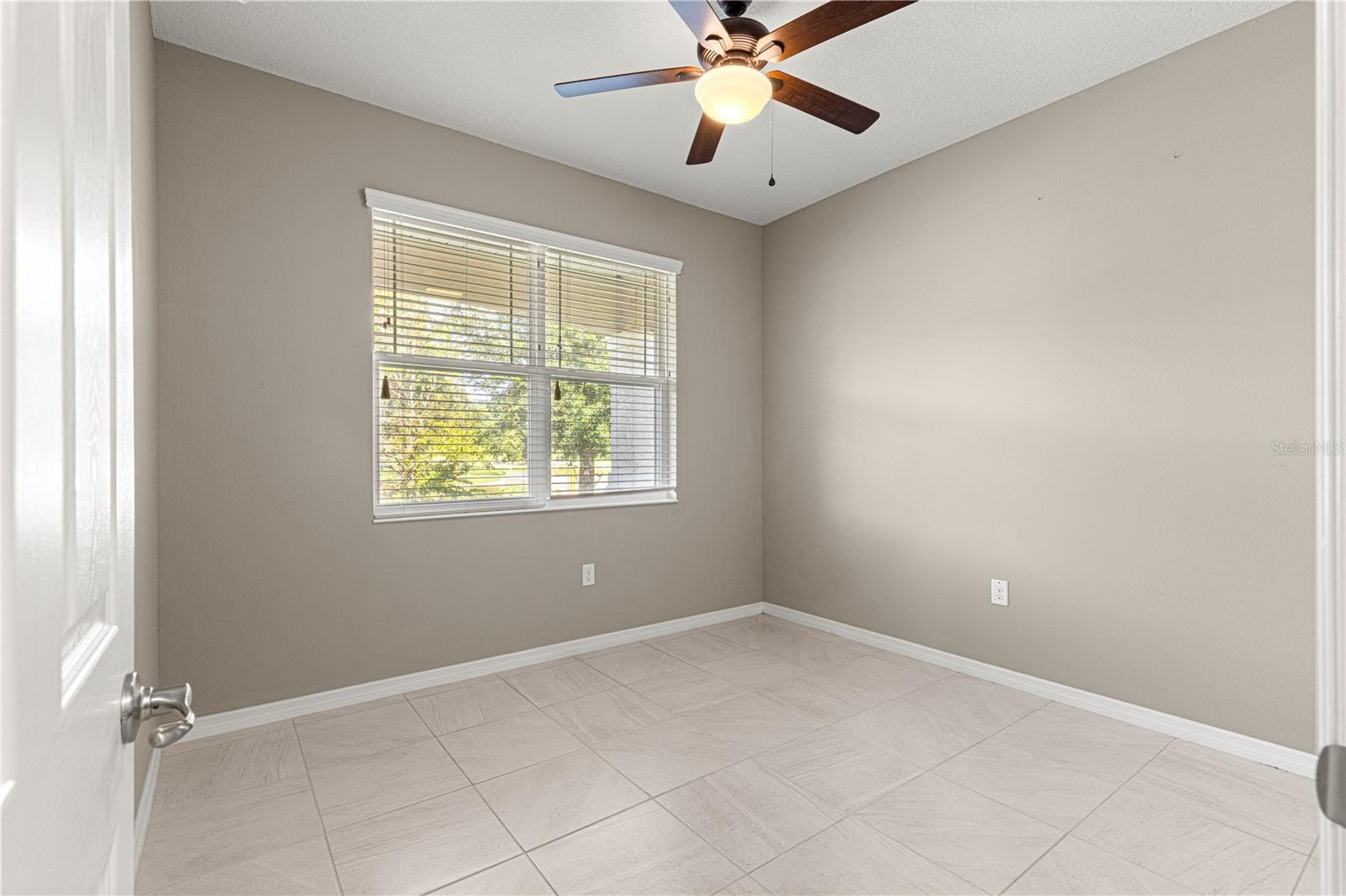 Image 14 of 46 For 8946 78th Court