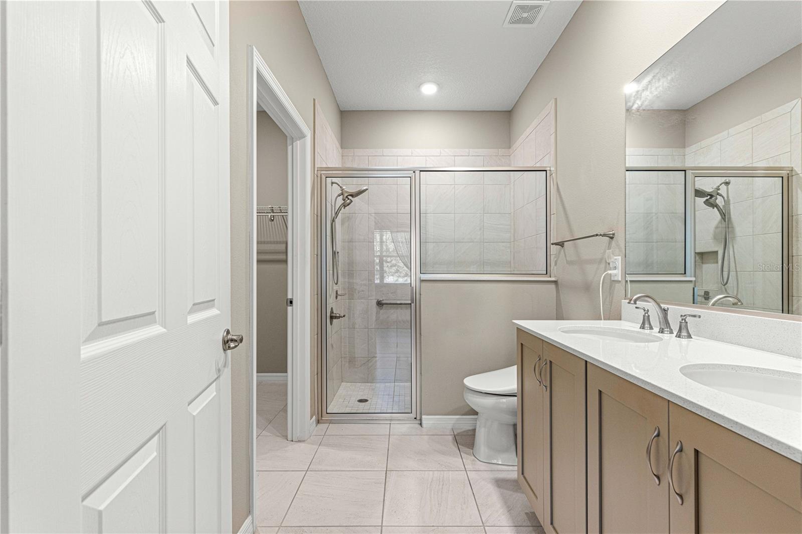 Image 22 of 46 For 8946 78th Court