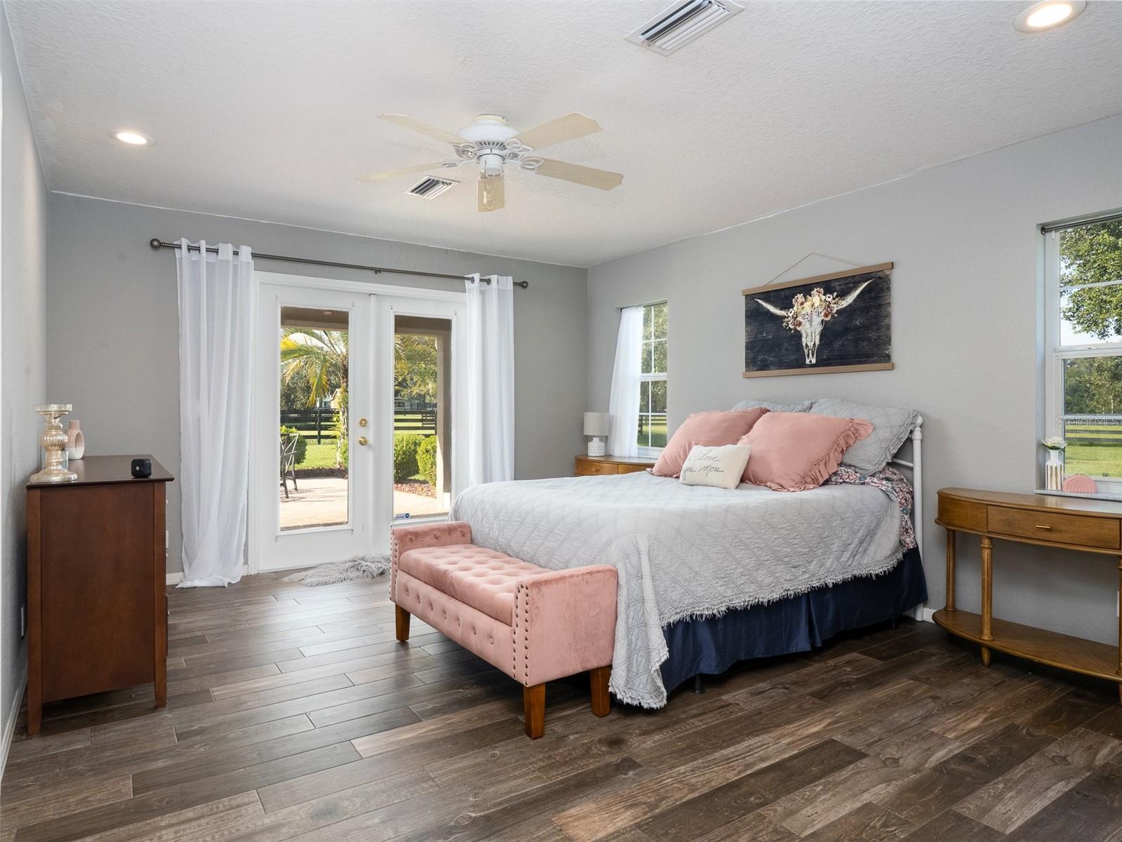 Image 11 of 34 For 10416 125th Street