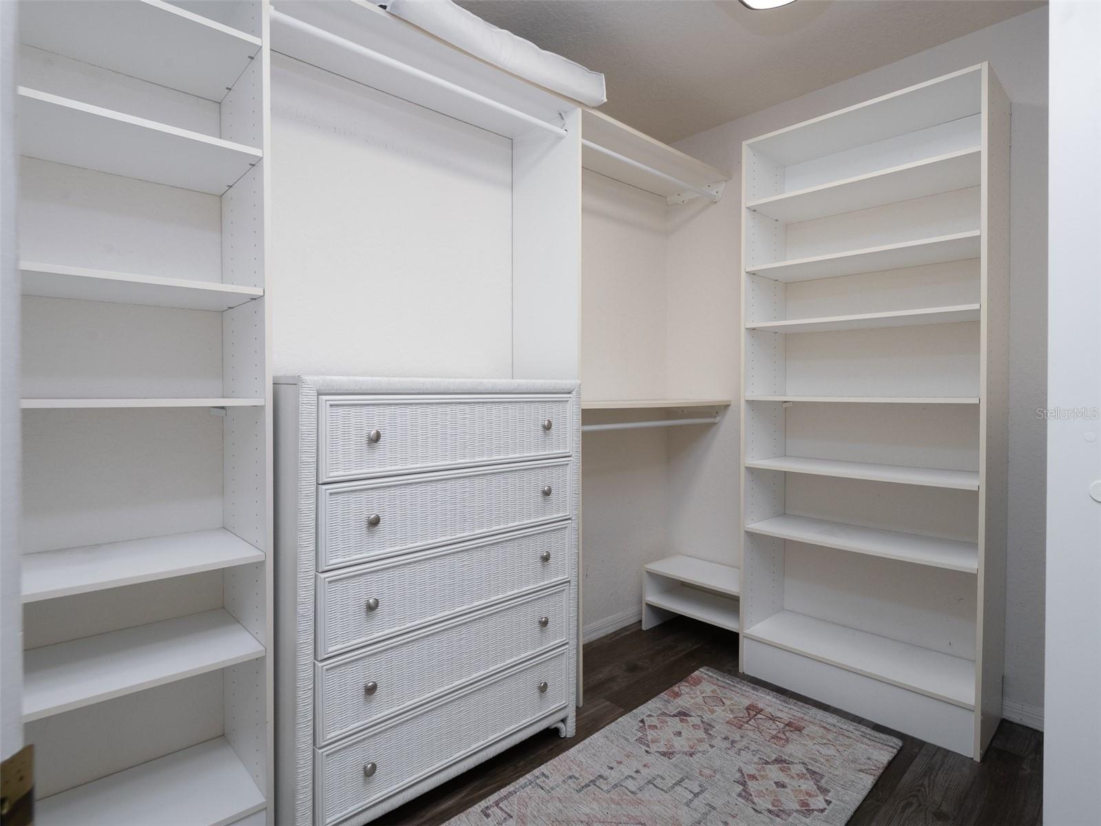 Image 12 of 34 For 10416 125th Street