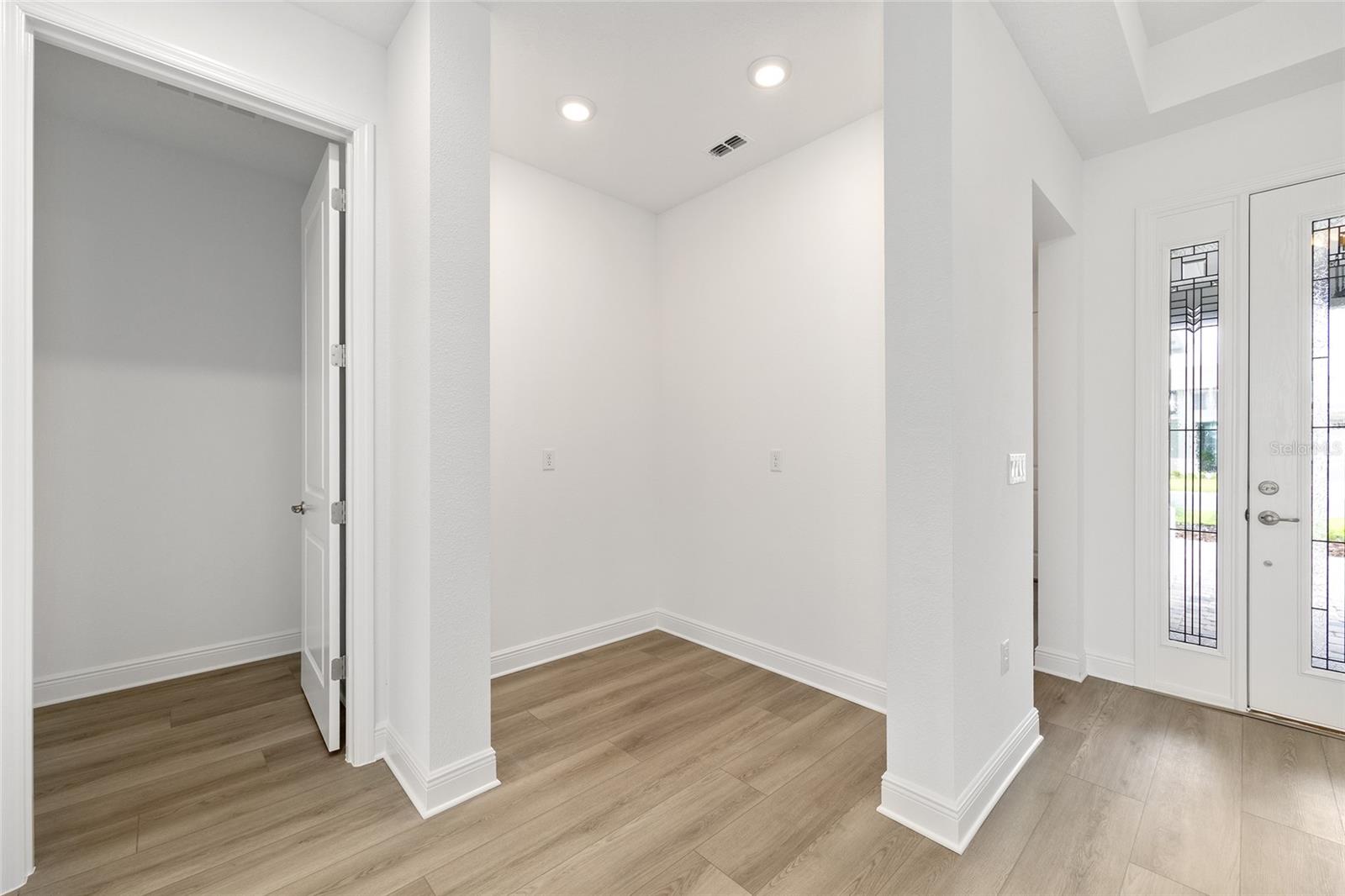 Image 9 of 42 For 8484 99th Circle