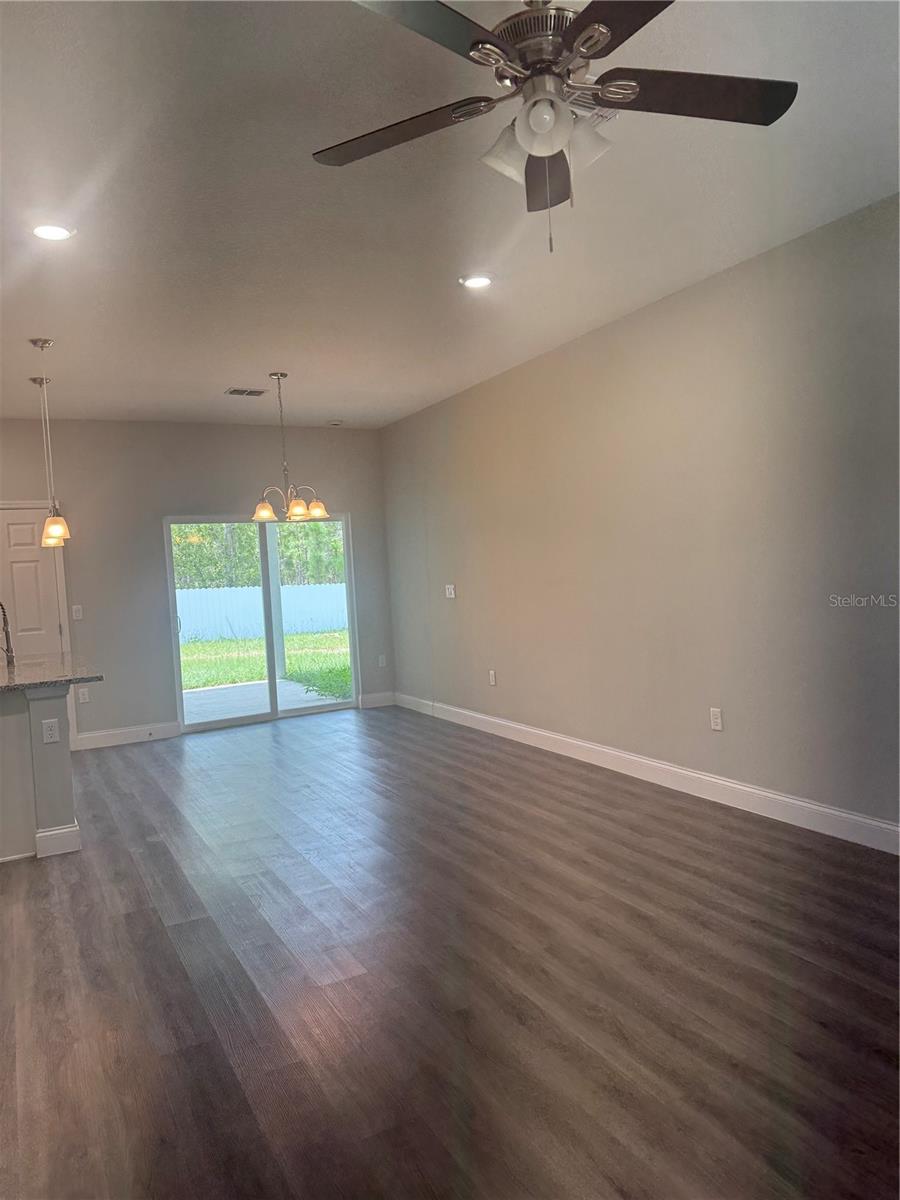 Image 4 of 13 For 754 Marion Oaks Manor