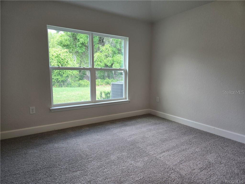 Image 17 of 29 For 1028 Ibis Circle