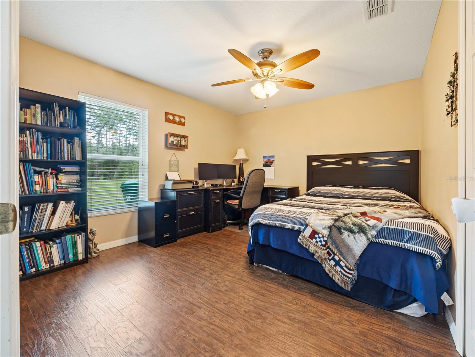 Image 21 of 58 For 9834 Bonita Circle