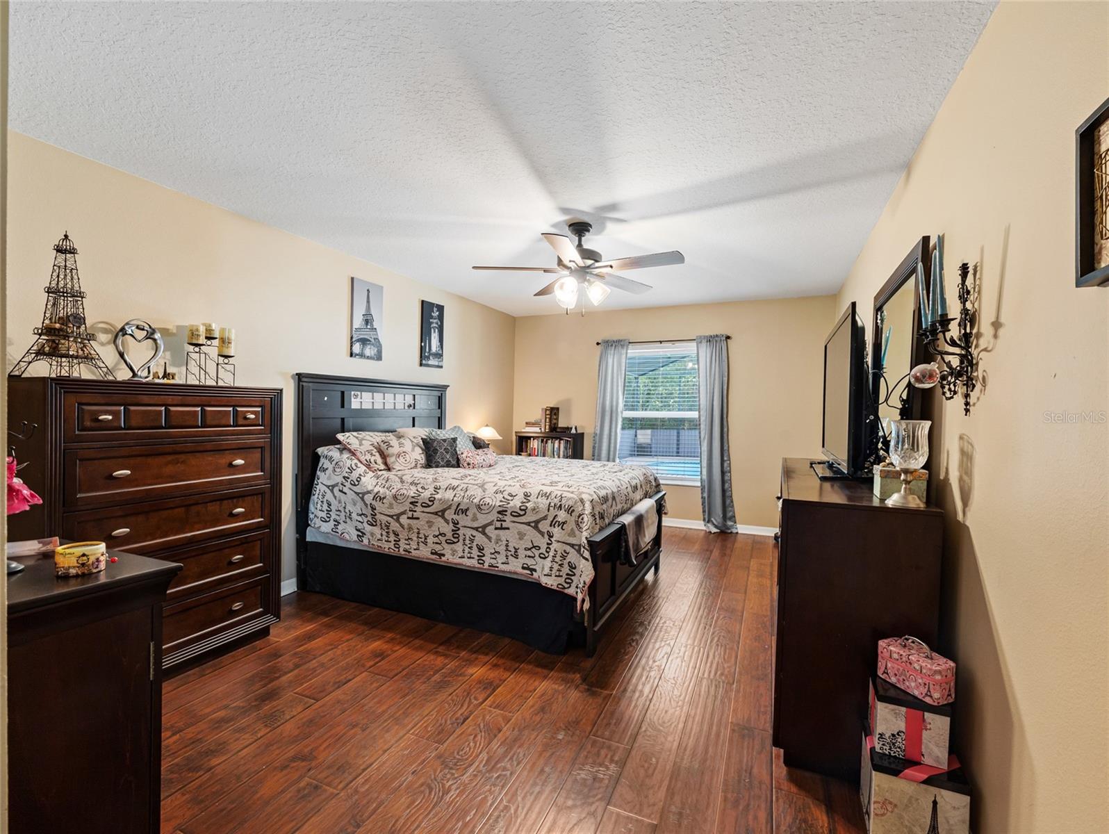 Image 25 of 58 For 9834 Bonita Circle