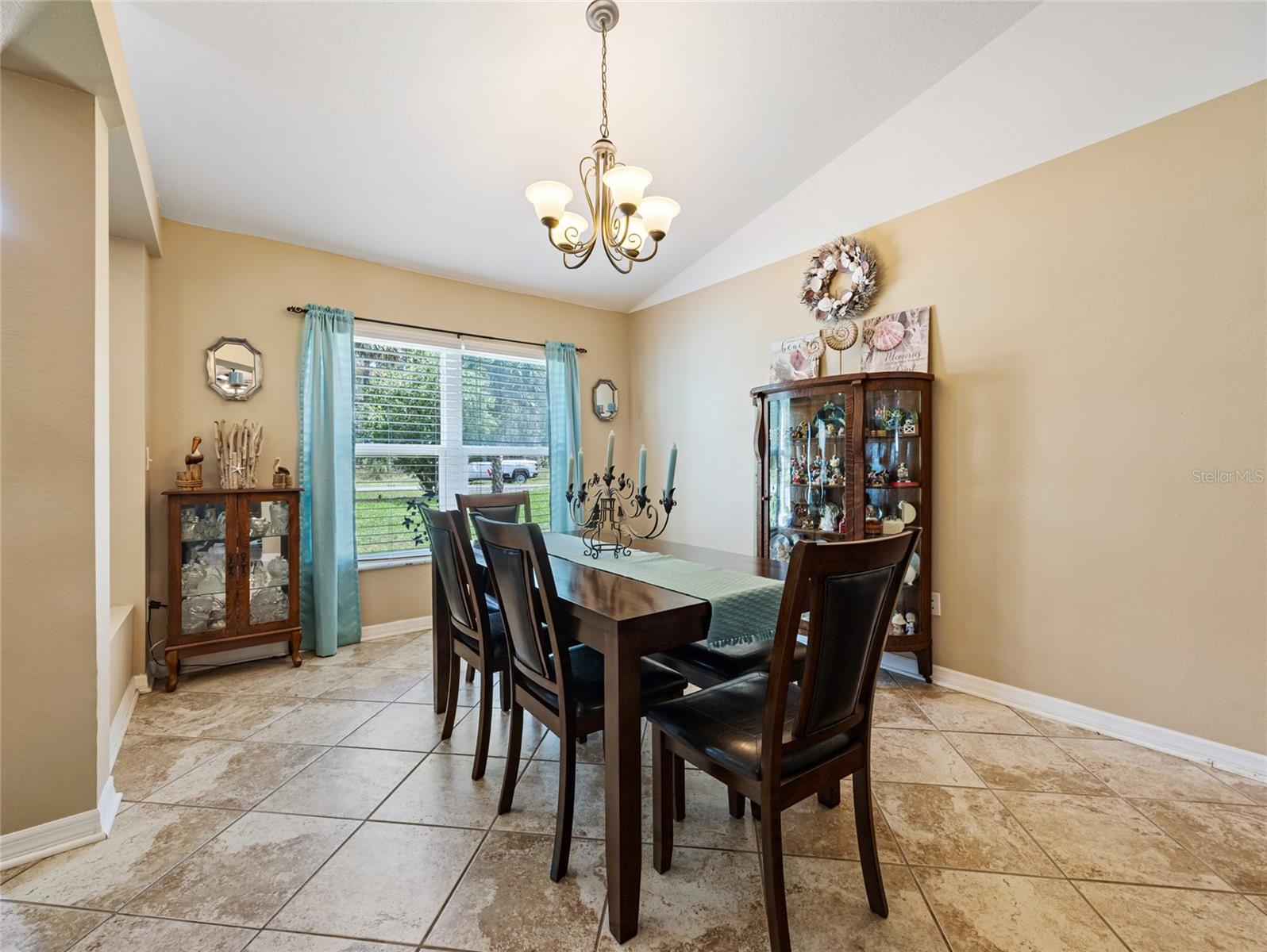 Image 27 of 58 For 9834 Bonita Circle
